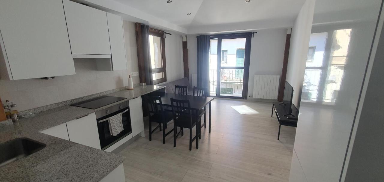 Apartamento En El Casco Historico De Plencia Eksteriør billede